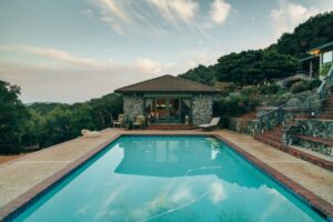 expertos en mantenimiento de piscinas SafePool365